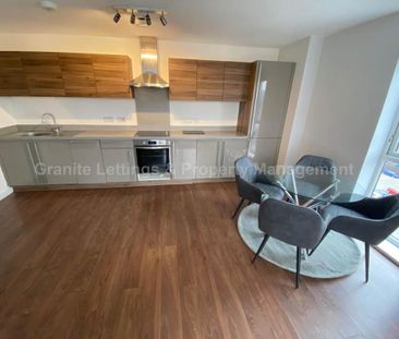 3 bedroom apartment to rent - Photo 3