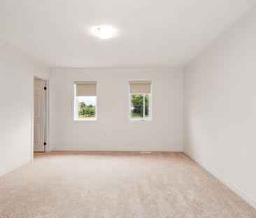 For Lease - 15 Shipley Avenue, Collingwood, Ontario - Photo 2