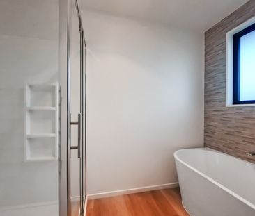 35 Mehrtens Crescent, Ravenswood - Photo 1