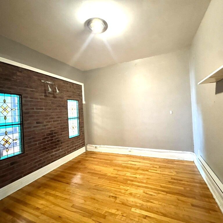 GRAND 5 ½ À LOUER – ROSEMONT - Photo 1