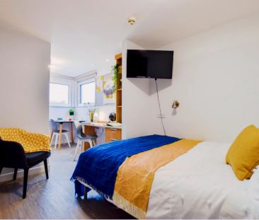 Bronze Studio - Photo 3