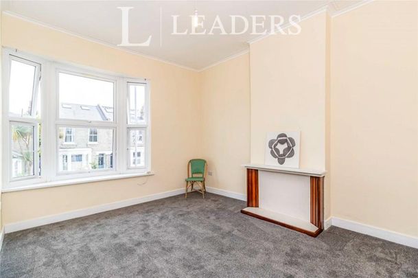 4 bedroom apartment to rent Kings Road, Kingston upon Thames, KT2 - Photo 1