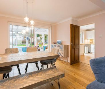 4 bedroom end of terrace house to rent - Photo 5