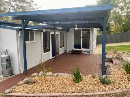 3 Bedroom Delight in the Nowra CBD - Photo 3