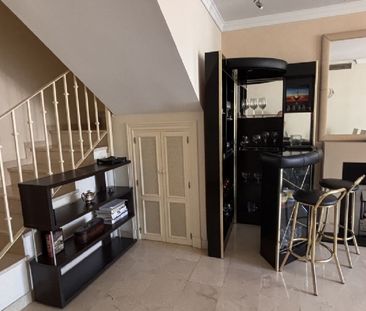 2 Bedroom Apartment For Rent in Nueva Andalucía, Málaga - Foto 5