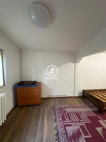 Apartament 1 camera de inchiriat, bloc tip vila, Strada Sfantul Andrei - CENTRU - Photo 4