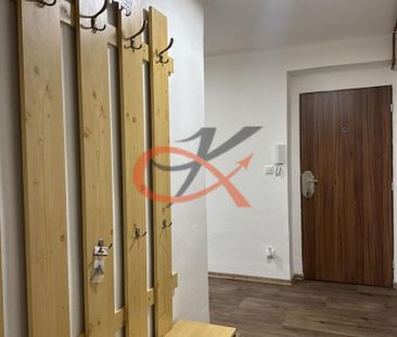 Pronájem bytu 2+1 52 m2 - Fotografie 5