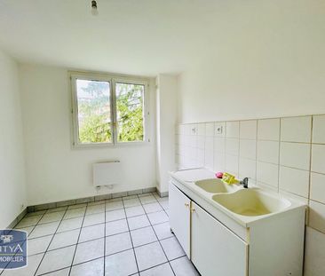 Location Appartement 3 pièces 69m² CHATEAUROUX 36000 - Photo 5