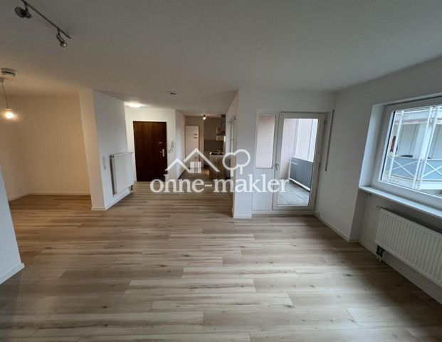 Frisch renovierte & bezugsfertige 1,5-Zimmer-Wohnung – barrierefrei, Südbalkon & Tiefgarage - Photo 1