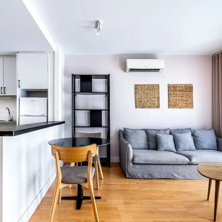 Piso de alquiler en Avenida Doctor Gálvez Ginachero, Martiricos - La Roca - La Rosaleda - Photo 1