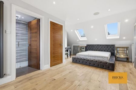 4 bedroom semi-detached house to rent - Photo 5