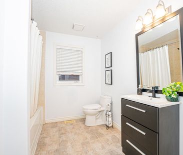 For Lease - 77 Sovereign's Gate, Barrie, Ontario - Photo 6