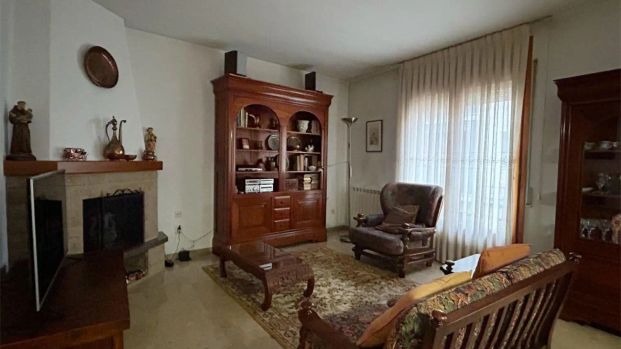 Casa adosada de alquiler en Calle del Centre, 11, Sant Julià de Vilatorta - Foto 1