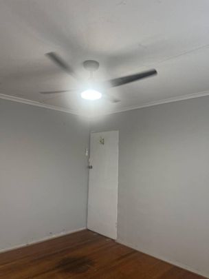 Private Room, Security lock, Bills Included - Photo 1