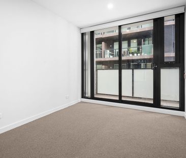 3 Bed Oversized Apartments With Super Location - Photo 3