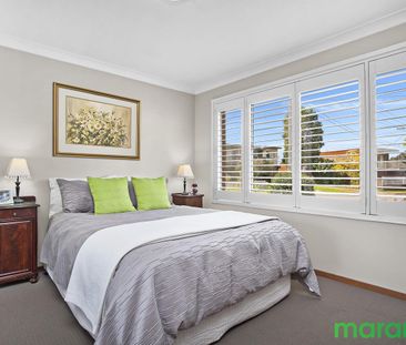 IMPRESSIVE FOUR BEDROOM PROPERTY IN LANSVALE - Photo 4