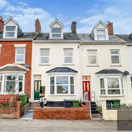 6 bed share house 🏡 Room 6 - Photo 4