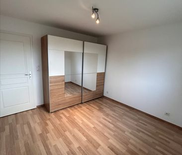 Location Appartement 3 pièces 67m² - Photo 2