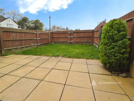 2 bedroom terraced house to rent - Photo 2