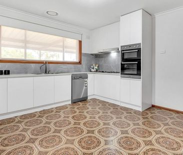 Premium & Polished - Photo 2