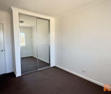 Stylish & Low-Maintenance 2-Bedroom Apartment - Photo 6