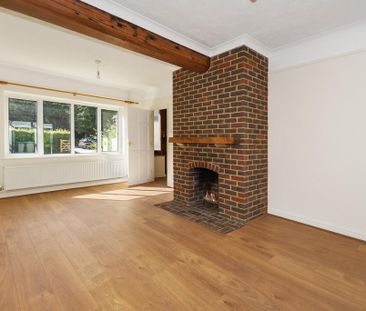 3 bedroom detached house to rent - Photo 2