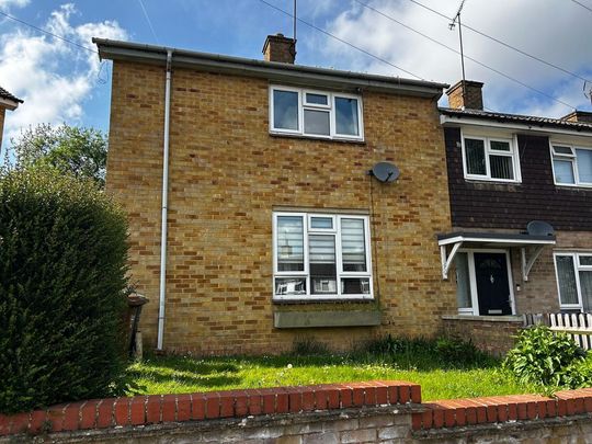 2 bedroom terraced house to rent - Photo 1