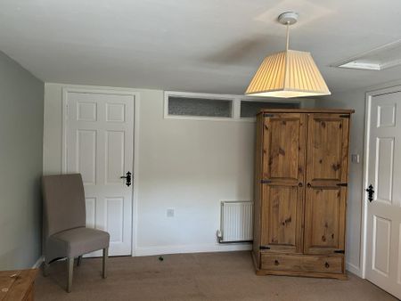 1 bedroom barn conversion to rent - Photo 4