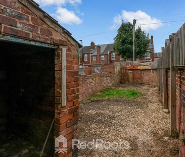 2 bed end of terrace house to rent in Ellerker Avenue, Doncaster, S... - Photo 3