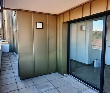 Location Appartement 2 pièces 43m² RUMILLY 74150 - Photo 6