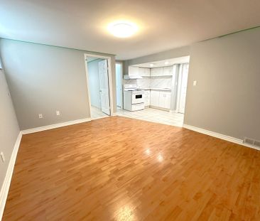 For Lease - 423 Osiris Drive, Richmond Hill, Ontario - Photo 3