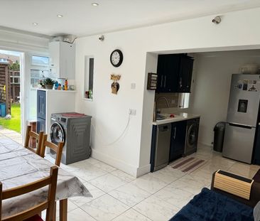 Room in a Shared House, Luton, LU2 - Photo 6