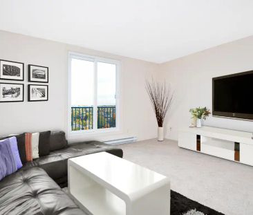 456 McArthur Avenue Apartments — Large 2 bedroom - Photo 4