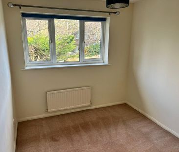 3 bedroom detached house to rent - Photo 2