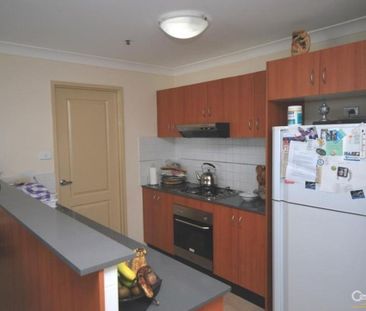 Two Bedroom Unit in the Heart of Fairfield&excl; - Photo 1