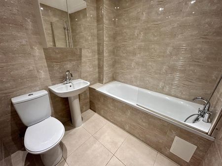 2 Bedroom Flat To Let - Photo 5