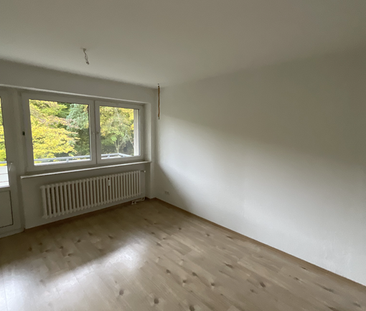 Für die kleine Familie! 3-Zimmer-Wohnung mit Balkon in Siegen Dilln... - Photo 1