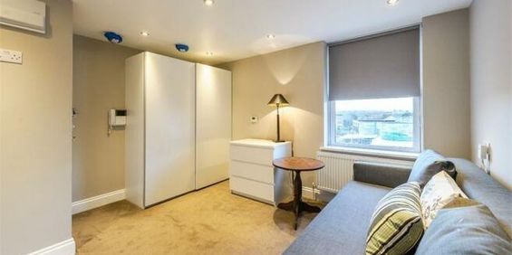 Studio to rent - Photo 3