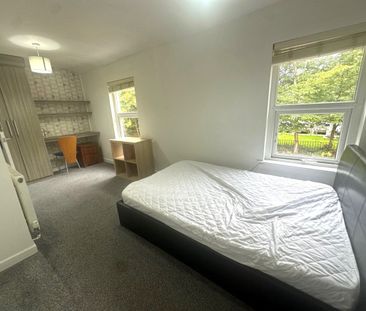 32, St Pauls Square, Preston - Photo 5