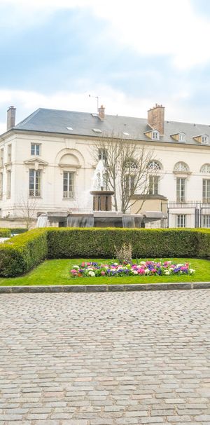 location Appartement T3 DE 78.61m² À ST GERMAIN EN LAYE - Photo 1