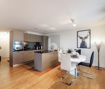 MODERN WITH A VIEW OF THE GREEN AREA - Photo 1