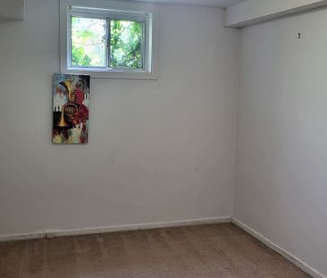 For Lease - 107 Birkdale Road Unit# Bsmt, Toronto, Ontario - Photo 4
