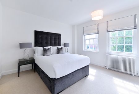 Exceptional Two-Bedroom, Two-Bathroom apartment – Fulham Road, Chelsea, SW3 6SH - Photo 4