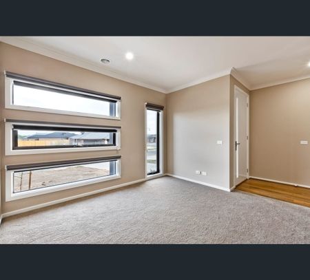 13 Athlestane Road, Doreen, Vic 3754 - Photo 5