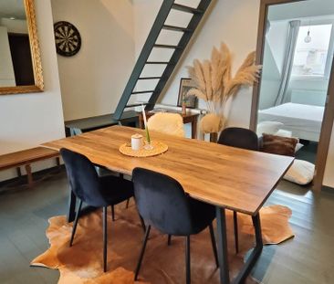 Duplex te huur in Etterbeek voor € 1.400 met 1 slaapkamer - Photo 2