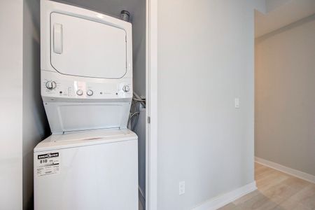 For Lease - 2221 Yonge Street Unit# 304, Toronto, Ontario - Photo 3