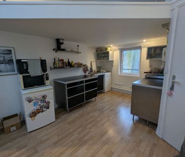 Location Appartement 2 pièces 46m² - Photo 3