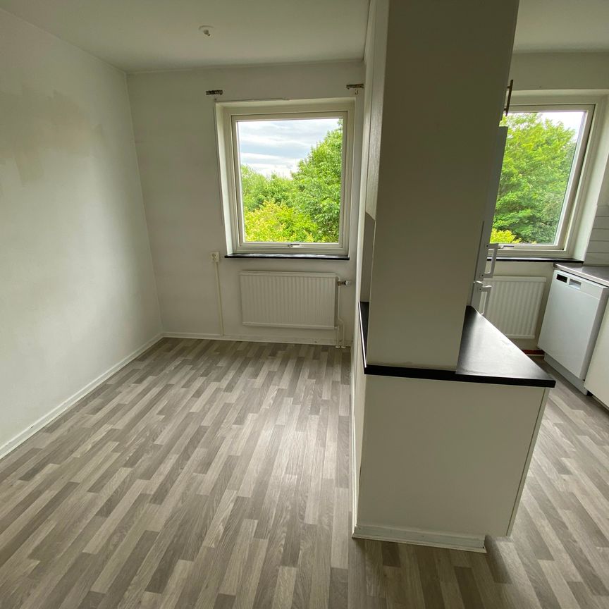 Karlslundsvägen 2 B - Foto 1