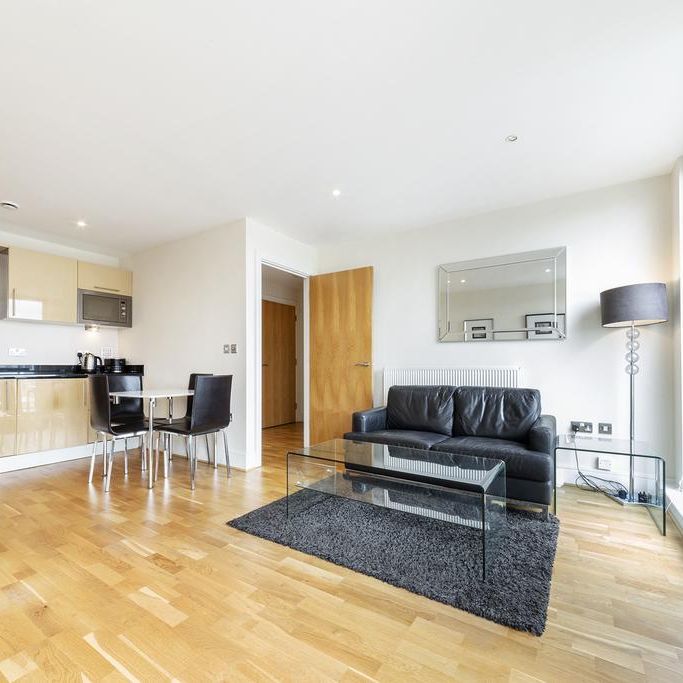 1 bedroom apartment to rent - Photo 1