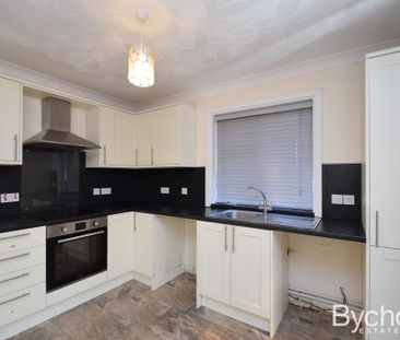 2 bedroom semi-detached house to rent - Photo 5